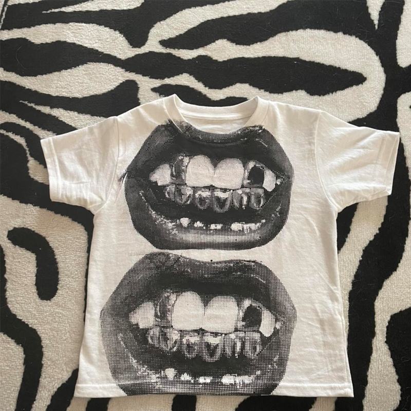 Street Fashion Us - T-shirt Gotica Punk Y2K a Maniche