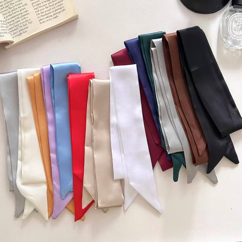 Nastro Lungo e Stretto in Seta - French Street Fashion recensione e prezzo
