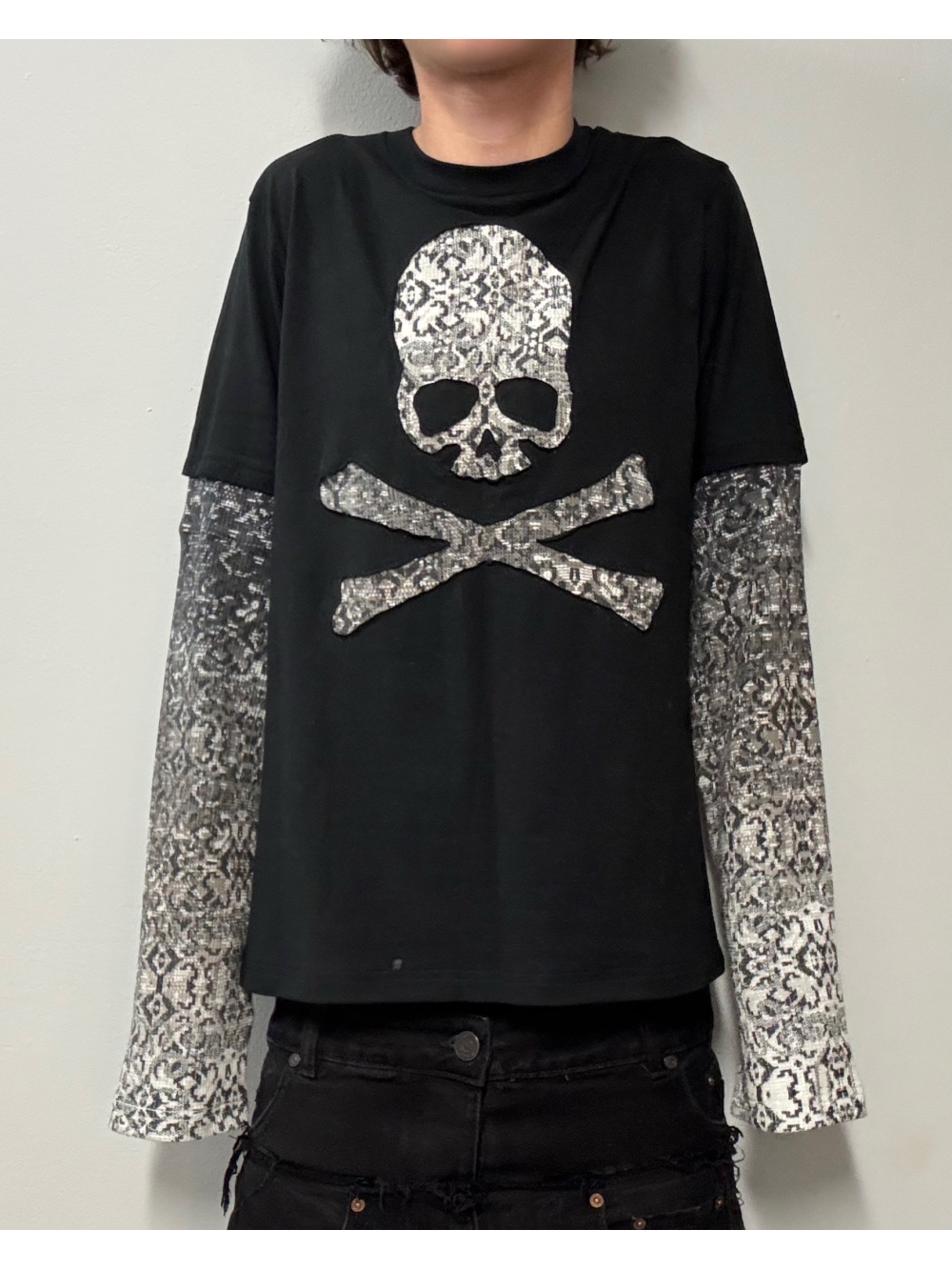 Nuova maglia a maniche lunghe  - Street Fashion Us recensione e prezzo