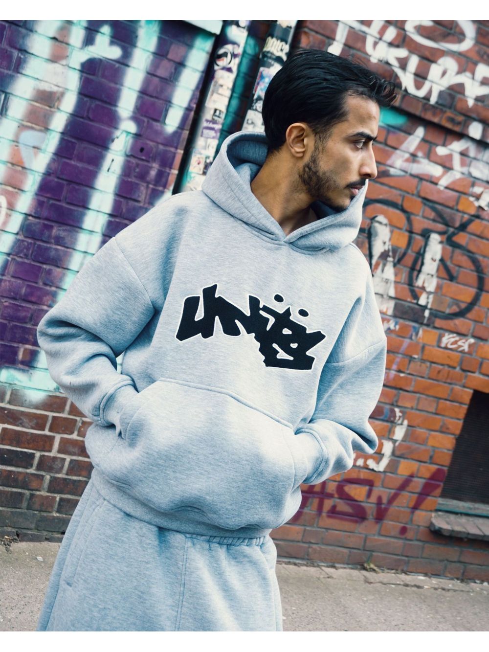 Completo unisex in stile retrò - Street Fashion Us recensione e prezzo