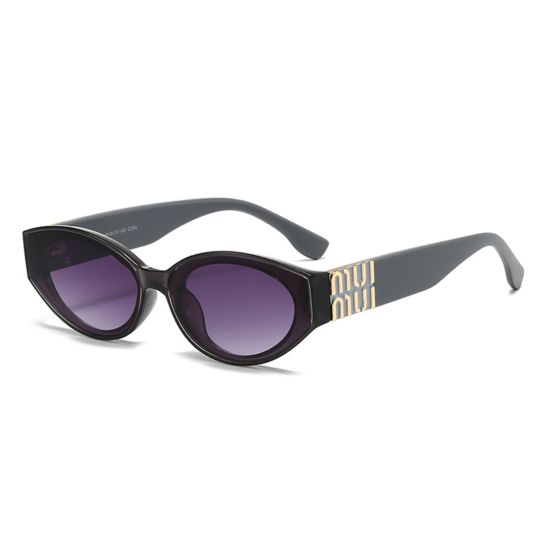 Occhiali da sole ovali con let - Street Fashion Online recensione e prezzo