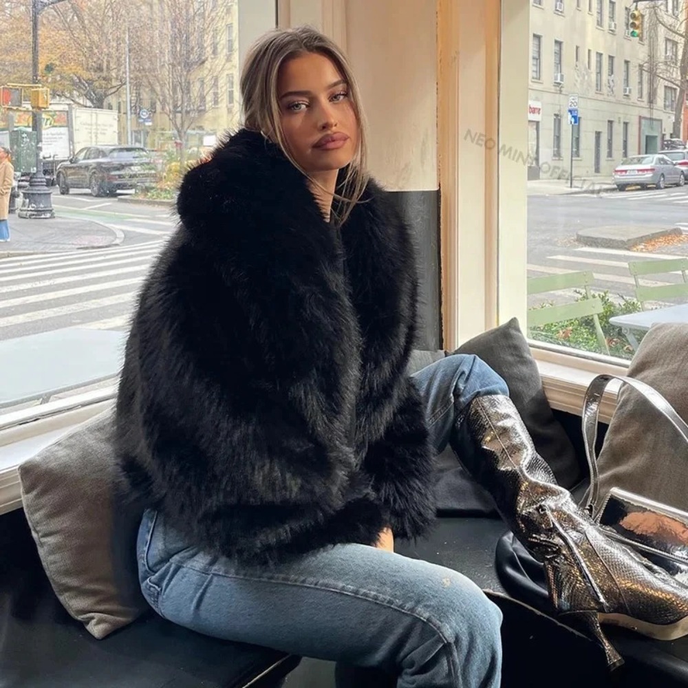 Cappotto in pelliccia sintetic - Street Fashion Store recensione e prezzo