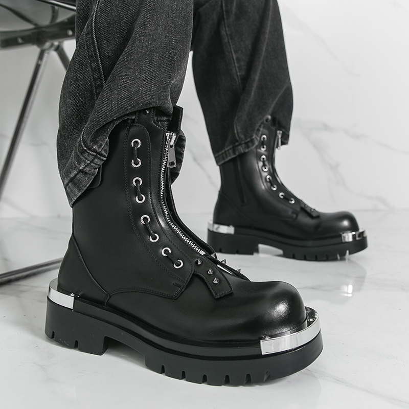 Stivali con suola spessa da uo - Street Fashion Walking recensione e prezzo