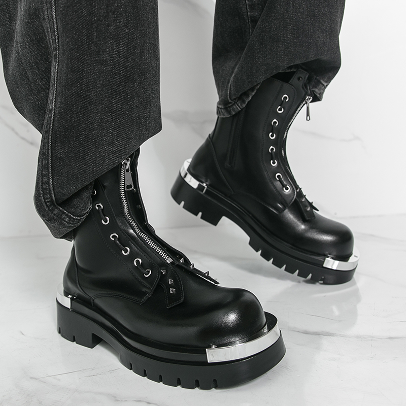 Stivali con suola spessa da uo - Street Fashion Walking recensione e prezzo